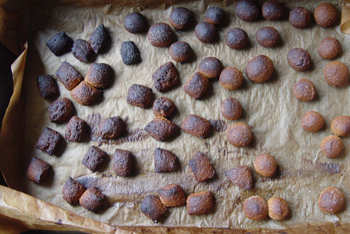 Burned Peppernuts