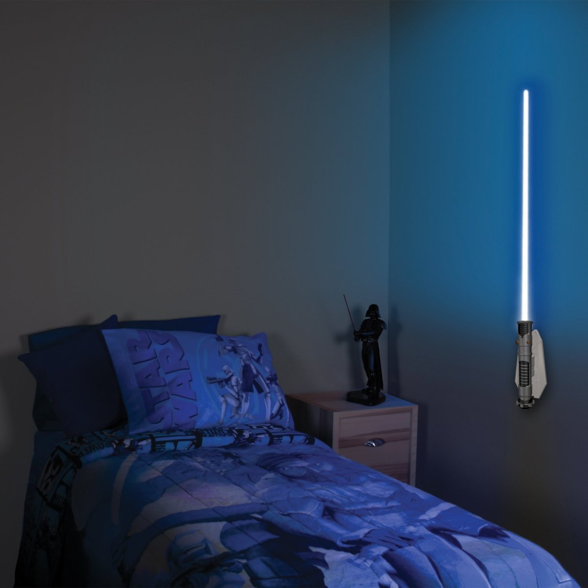 how-to-decorate-a-star-wars-themed-bedroom