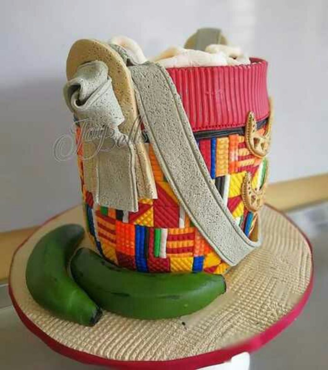 unbelievable-african-themed-kiondo-cakes