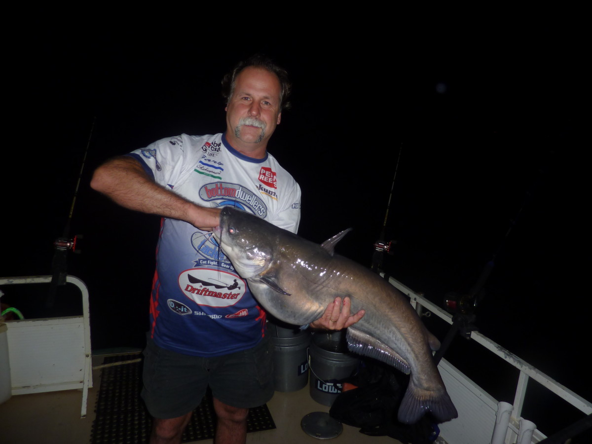 Gary Turner with a good Santee Cooper Blue Catfish.