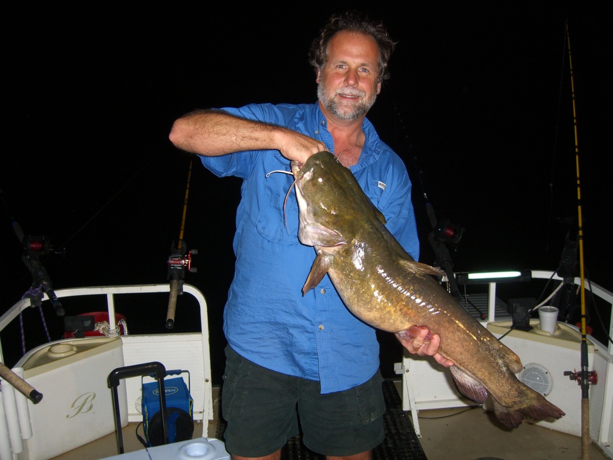 Gary Turner with a nice Flathead Catfish