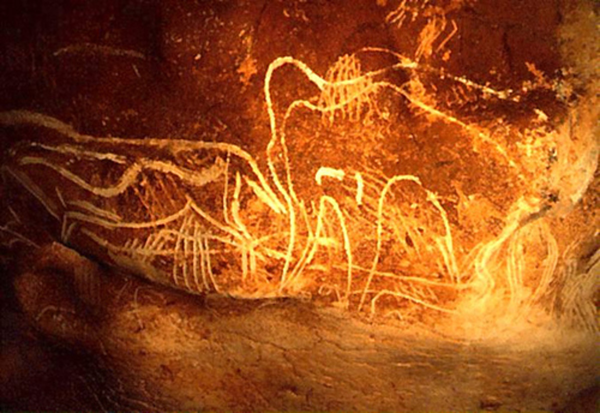 20,000 Year Old Cave Paintings: Mammoth in France