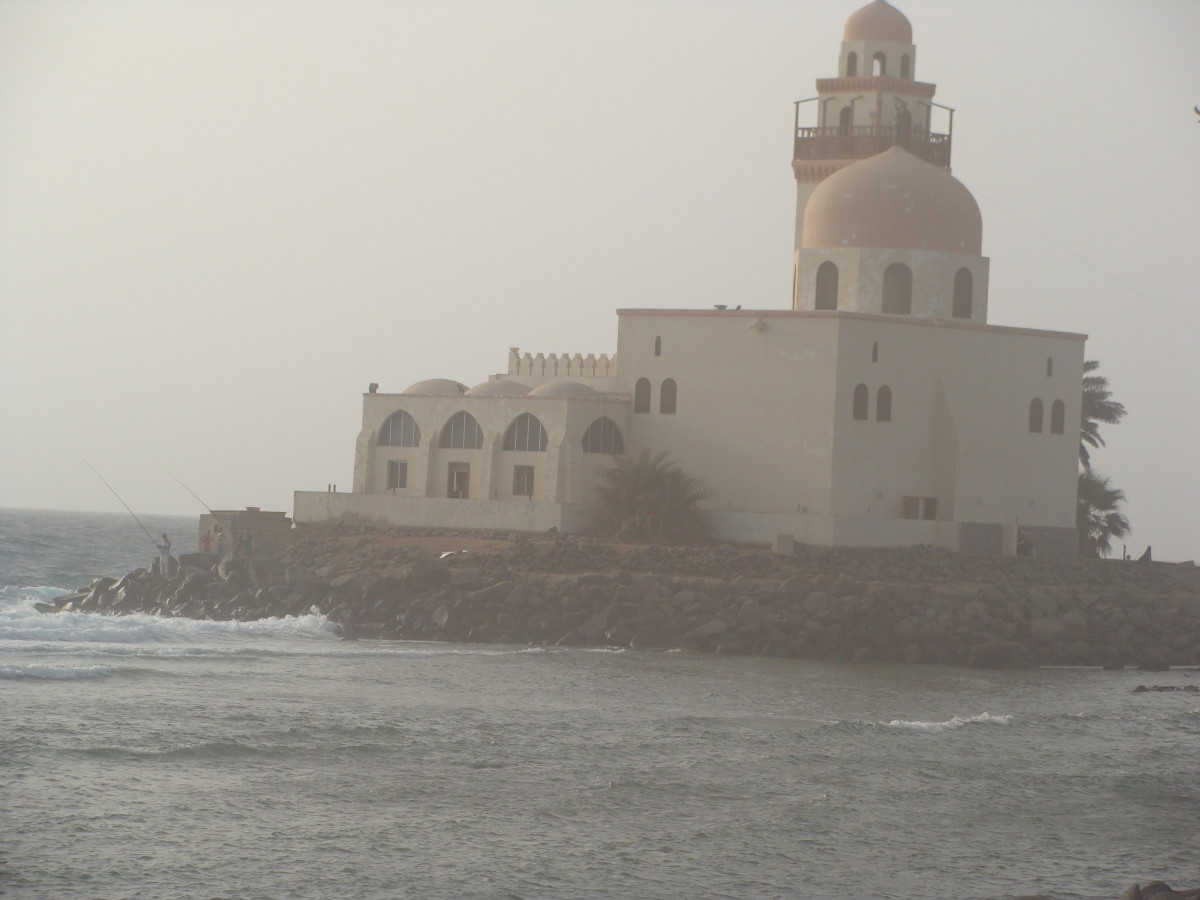 Mosque on the red sea