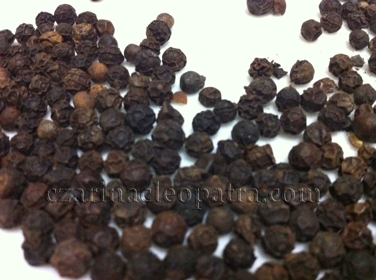 Whole Black Peppercorn Whole Black Peppercorn