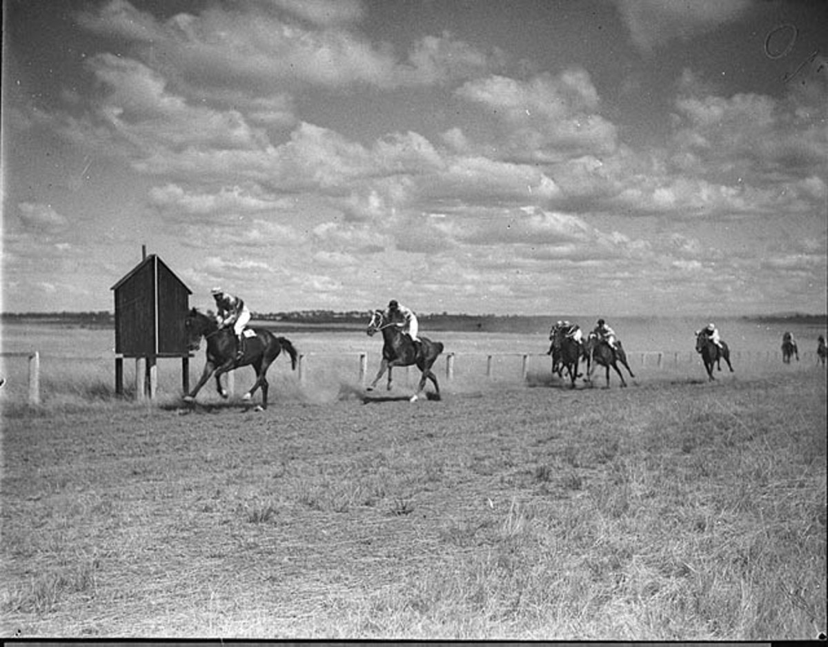 This is what the races would look like in outback Australia over 50 years ago.