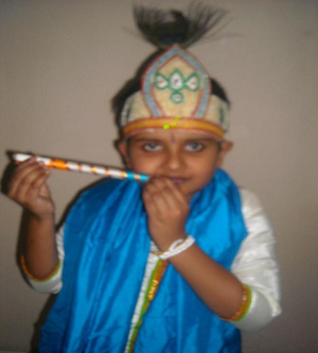 Shakuntala | Fancy dress ideas for kids | flower jewellery making | Easy  Saree Draping | ಶಾಕುಂತಲ ವೇಷ - YouTube