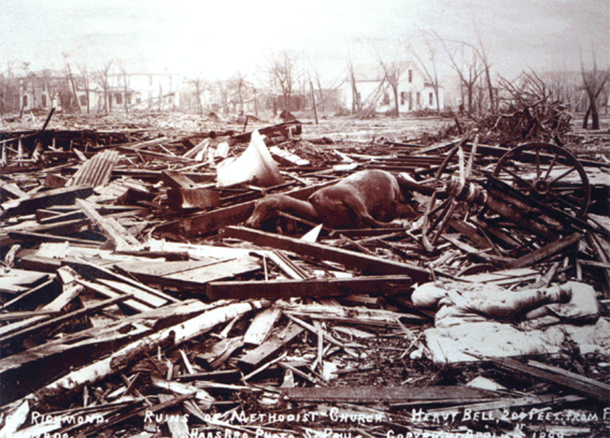 Devastation cause by the New Richmond Tornado.