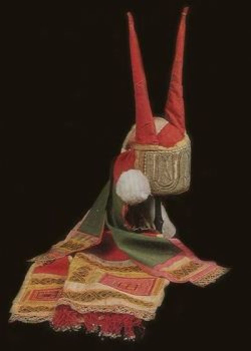 russian-folk-costume
