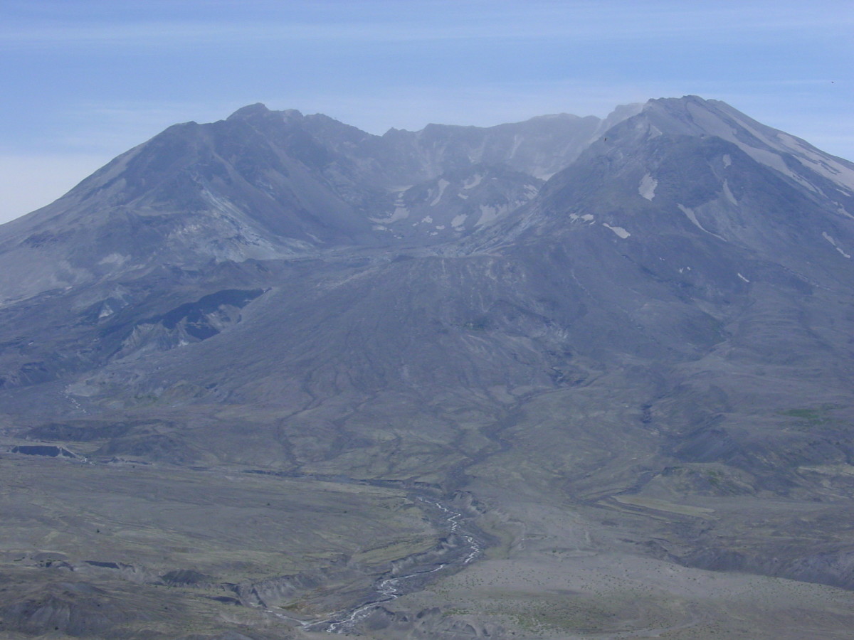 Mount St. Helens from the Johnson Ridge Observatory 