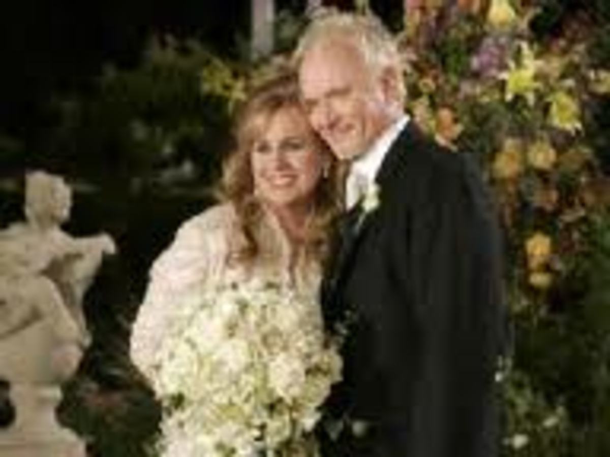 luke-and-laura-soap-operas-greatest-love-story-the-six-greatest-moments