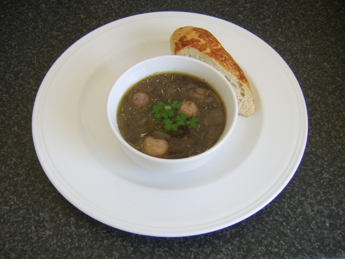 Chicken soup enriched with red wine and based on the classic French dish, coq au vin