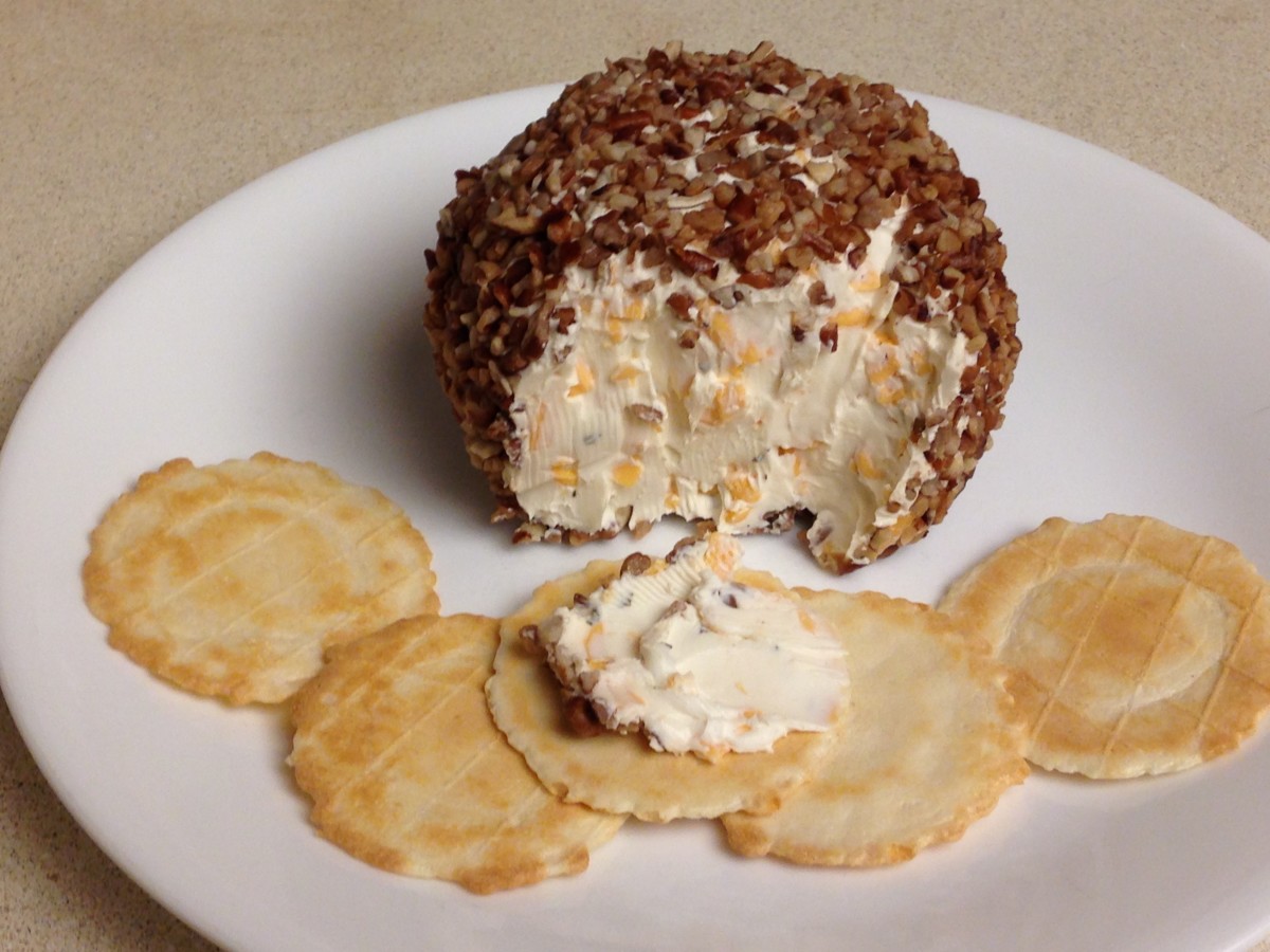 Cheese Ball with water crackers