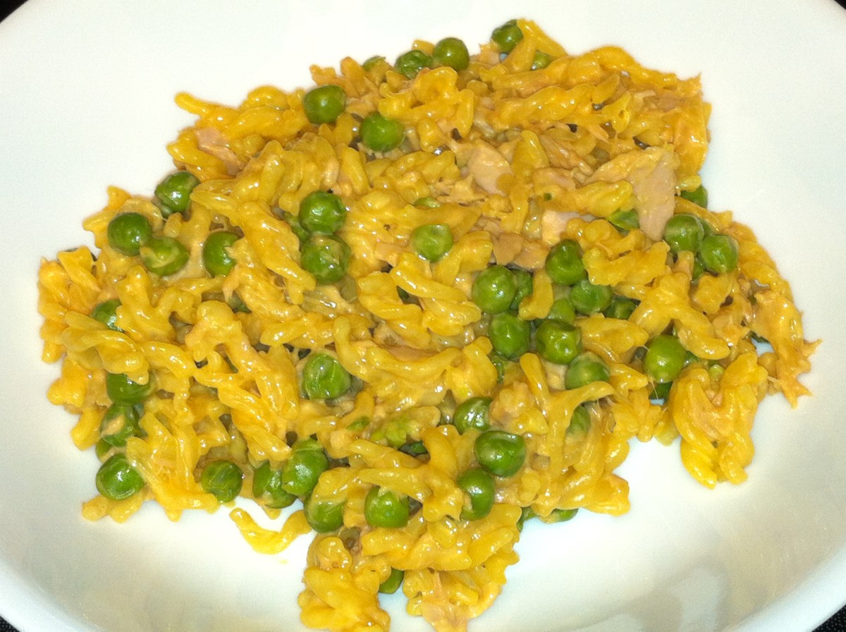 Quick and easy meal made with tuna, English peas, and Kraft Macaroni and Cheese