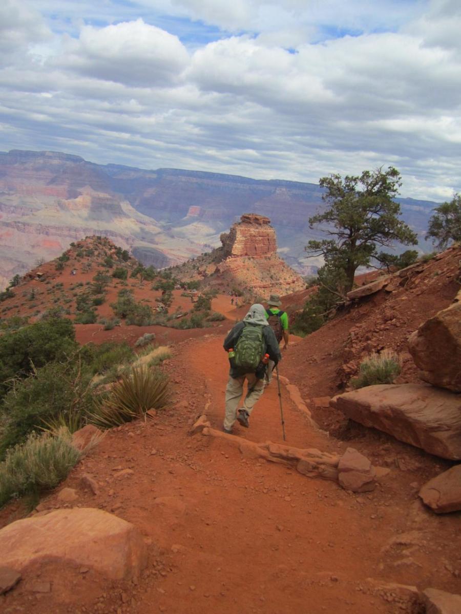 best-websites-for-hikers-hiking