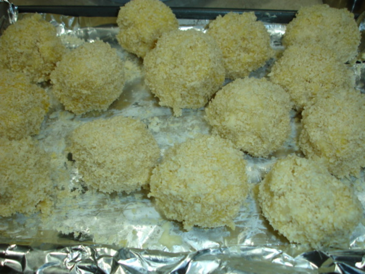 Coated with breadcrumbs mac and cheese balls