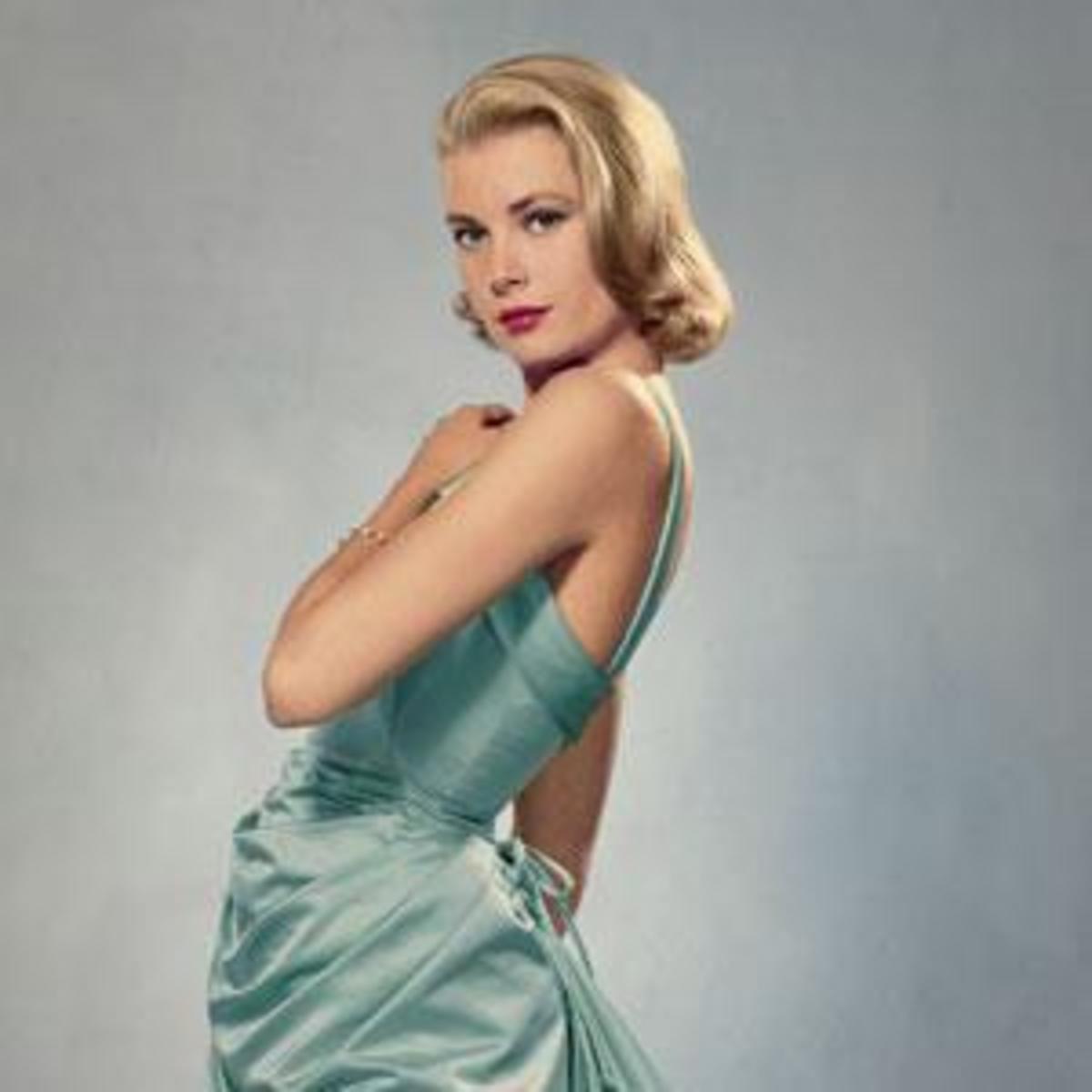 1950s-vintage-fashion-icon-grace-kelly