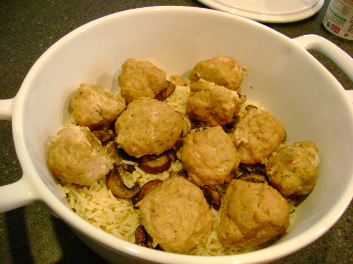 easy-recipe-for-meatball-and-mushroom-casserole