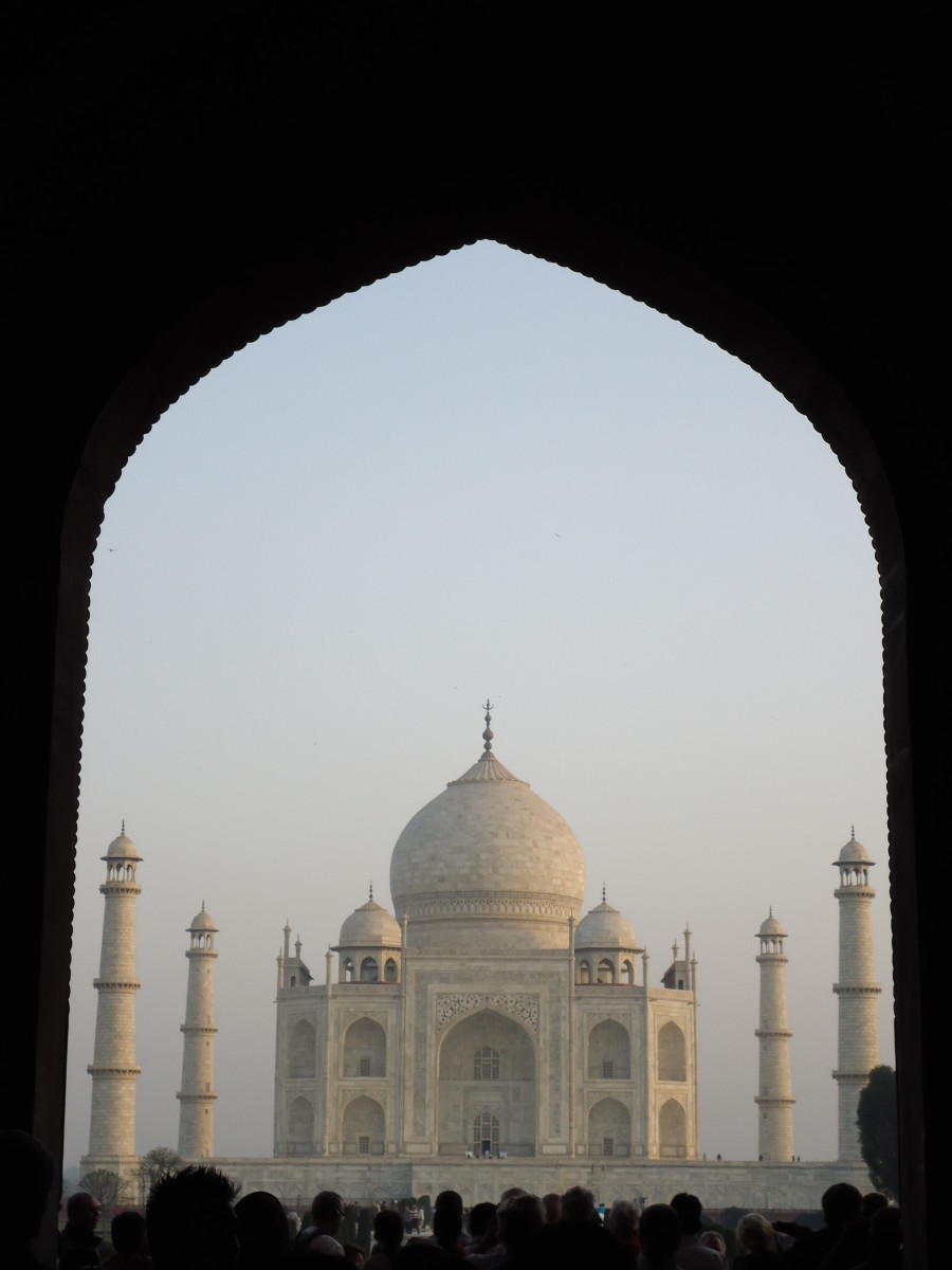 First glimpse of the Taj Mahal