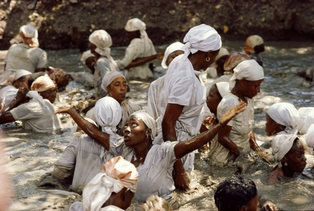 Haitian bathing ritual during voodoo ceromony