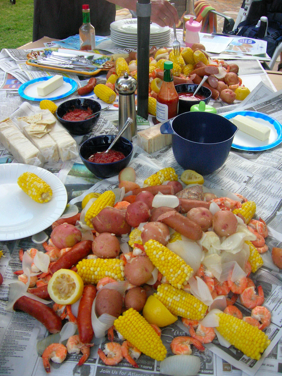 Frogmore stew is a common Gullah Gullah dish.