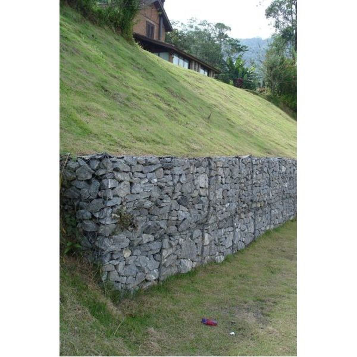 mantaining-walls