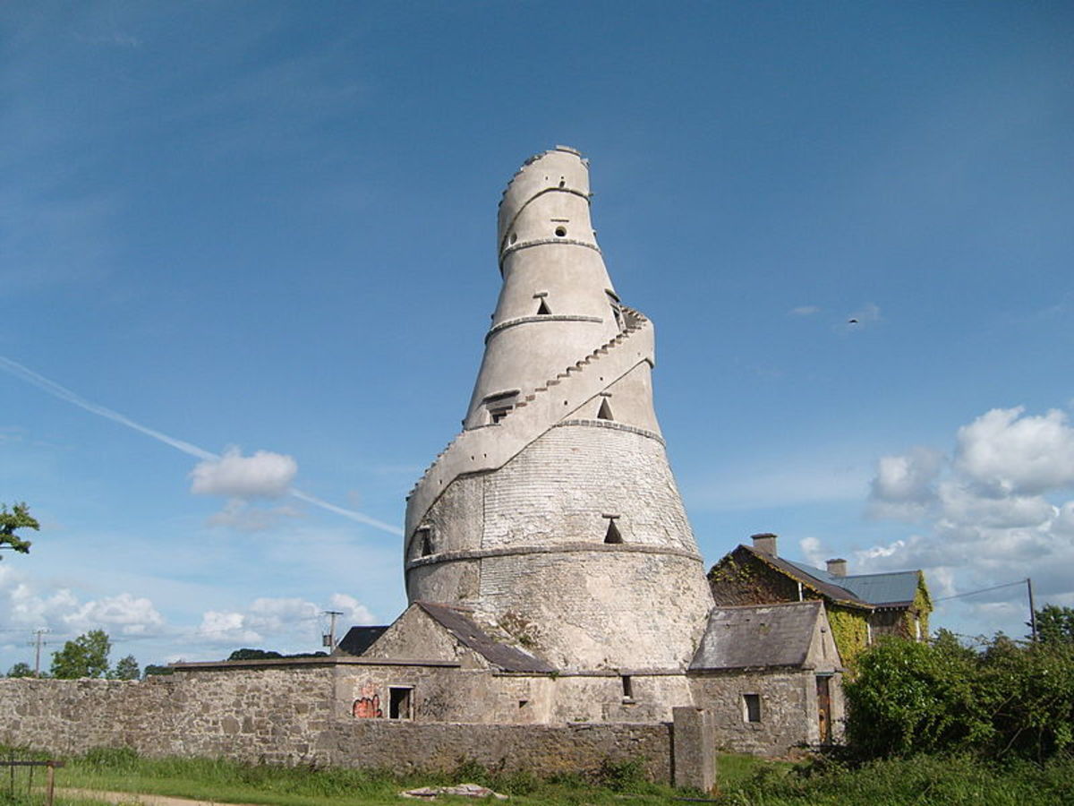 The Wonderful Barn is a corkscrew-shaped building in Ireland dating from 1743 