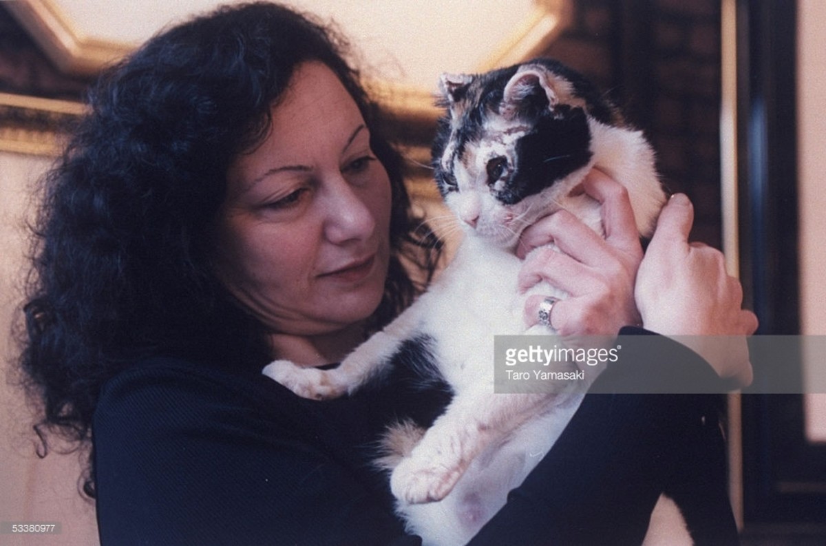 Scarlett with her human, Karen Weller...Scarlett died in 2008.