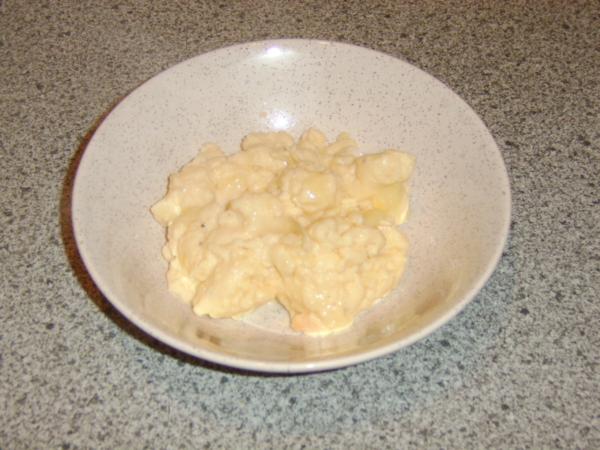 Lightly Scrambled Egg with Cheese