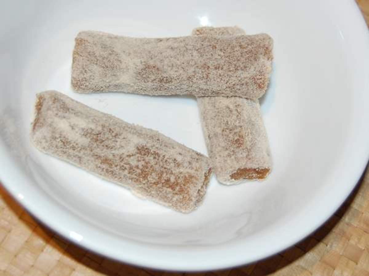 Espasol are Filipino cakes made from toasted rice flour