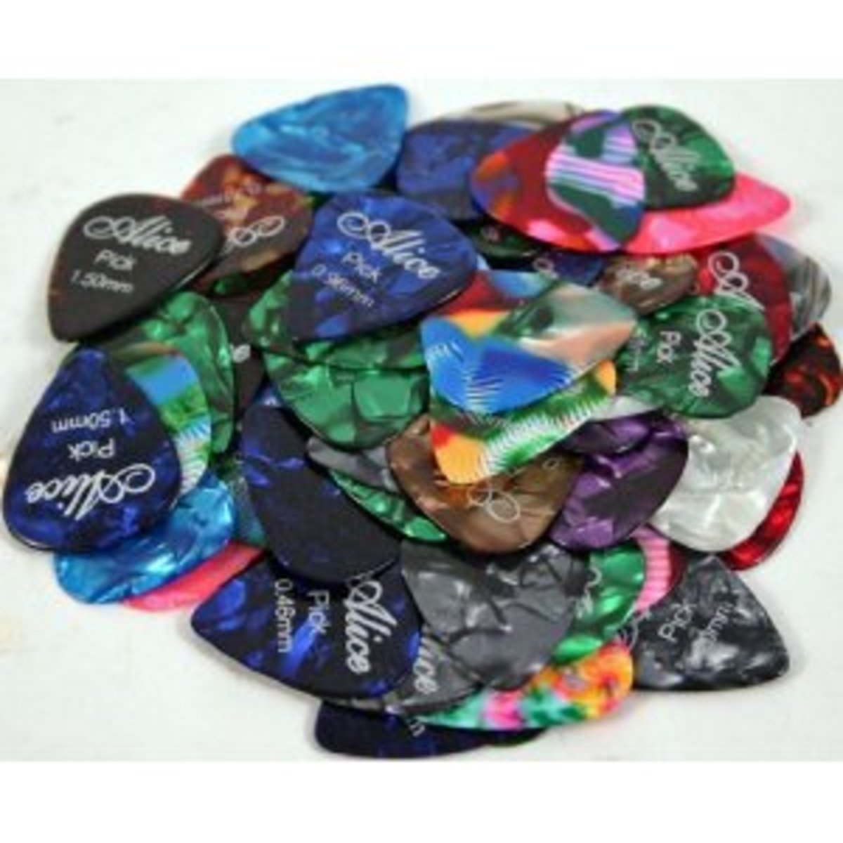 5 Different Guitar Pick Materials - What Are Guitar Plectrums Made From?