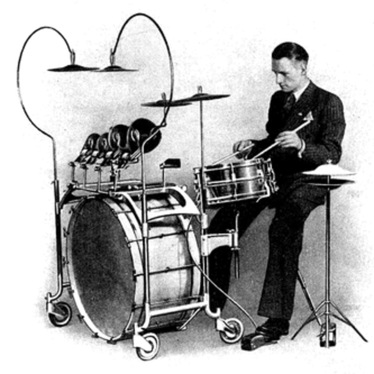1930's drum kit
