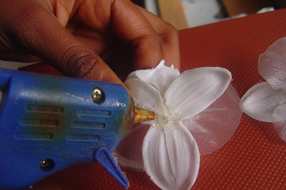 how-to-make-flower-shoe-clips