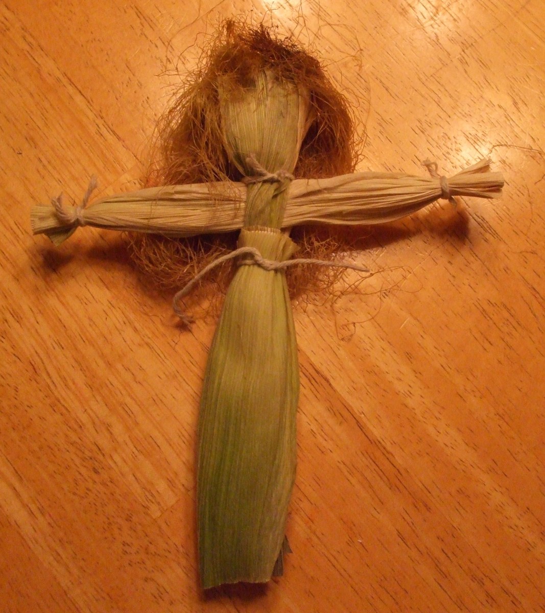 How to Make Corn Husk Dolls Step-by-Step With Photos