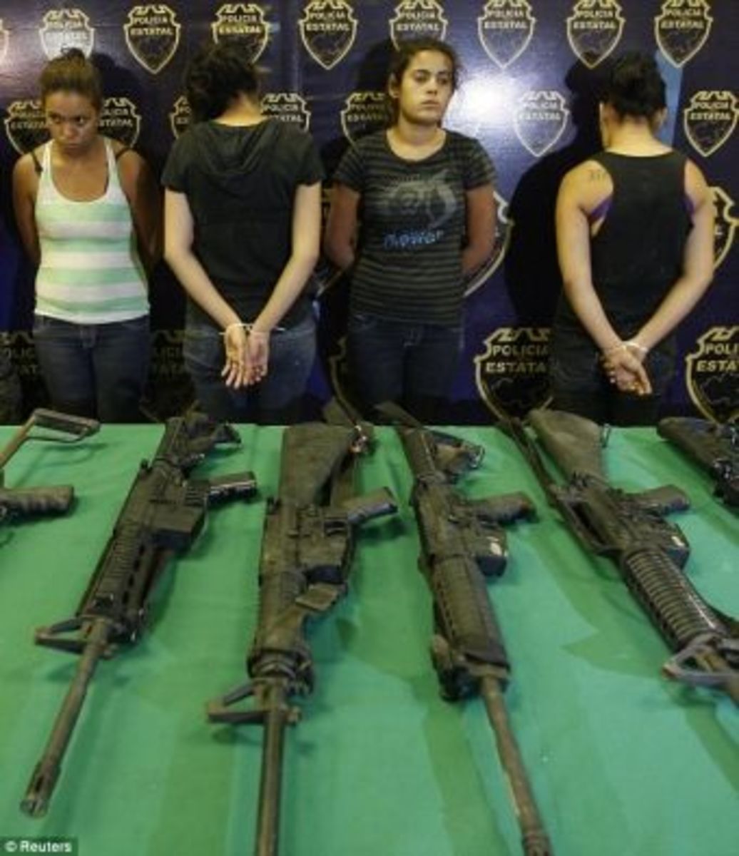 women-street-gangs-in-mexico-as-drug-lords-use-female-warriors