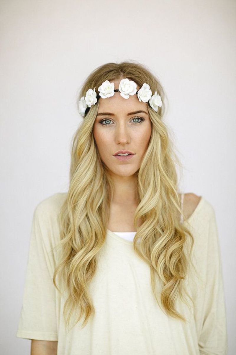 60s Hairstyles with Headbands That Are Trending Again – HairstyleCamp