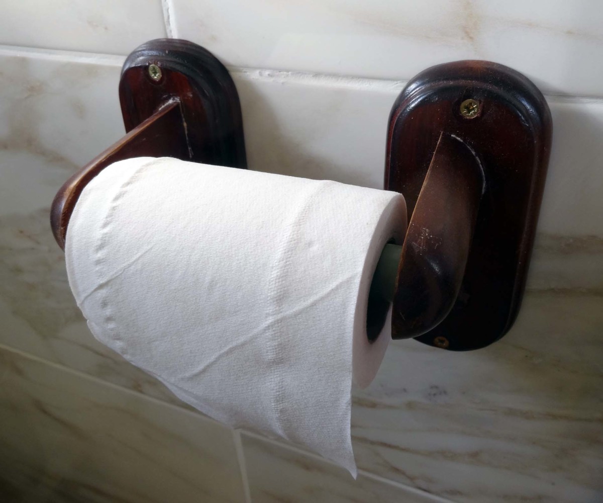 How to Repurpose Towel Rail into Toilet Roll Holder