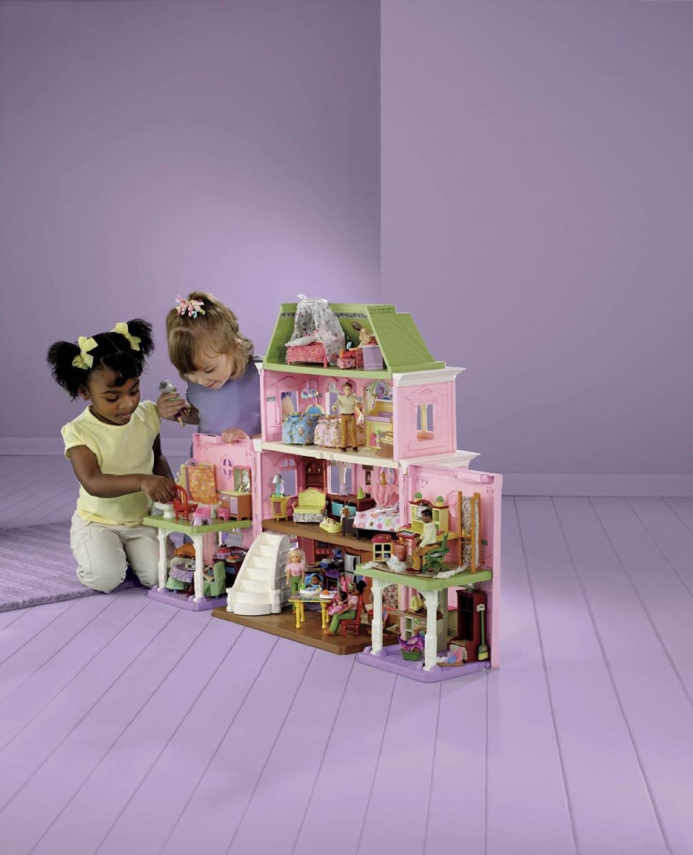 Gift Guide: The Best Doll Houses & Accessories For Your Doll-Obsessed Girl  (or Boy!) - what moms love