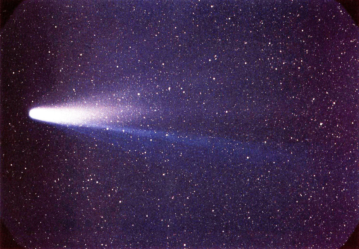 Comet 1P/Halley as taken March 8, 1986 by W. Liller NASA, Easter Island.