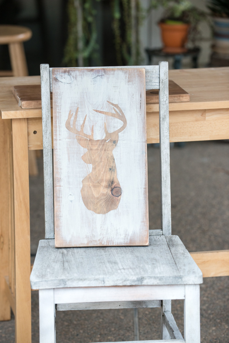 diy-distressed-deer-head-silhouette-rustic-wood-sign
