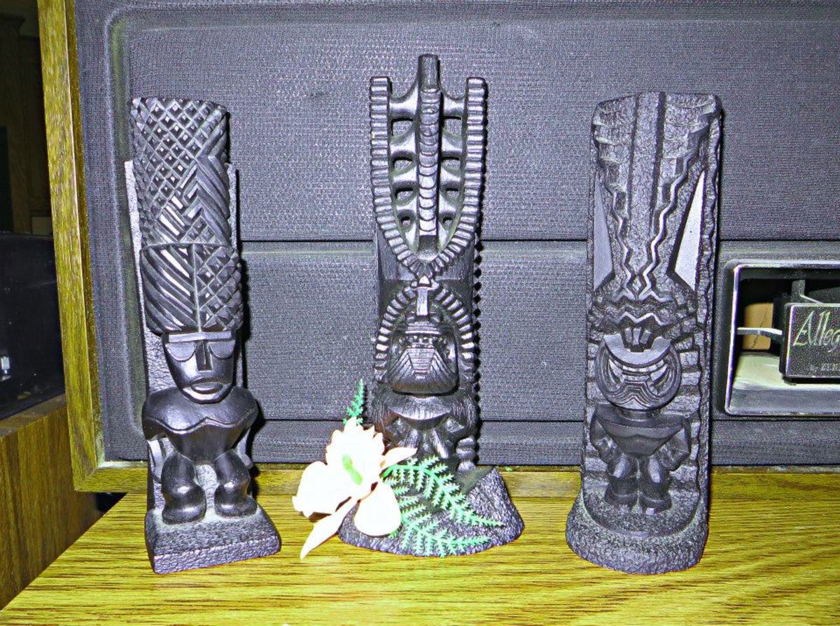 These were made in the early to mid-1960s by Coco Joe's of Hawaii for the "Legends in Lava" collection. The Kanaloa Tiki was made in 1967. 