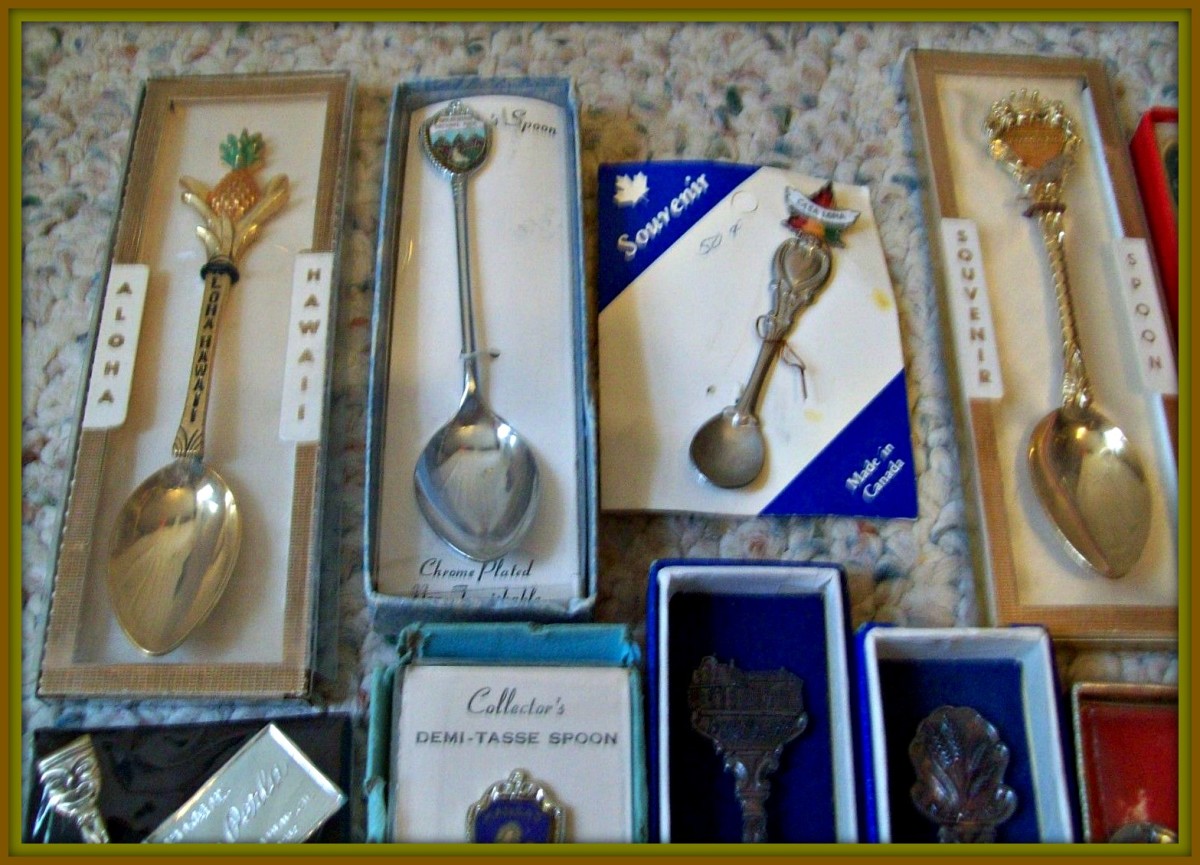 Sometimes you find Souvenir spoons in their original boxes. This is a real score, because you can see who the manufacturer was and the history of the spoon and the place it represents. 
