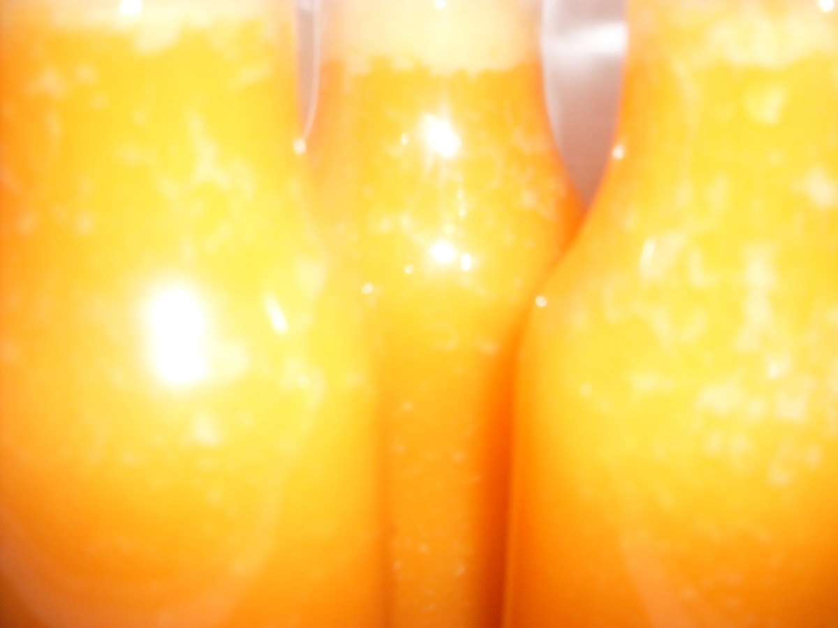 orange, carrot and peach smoothie 