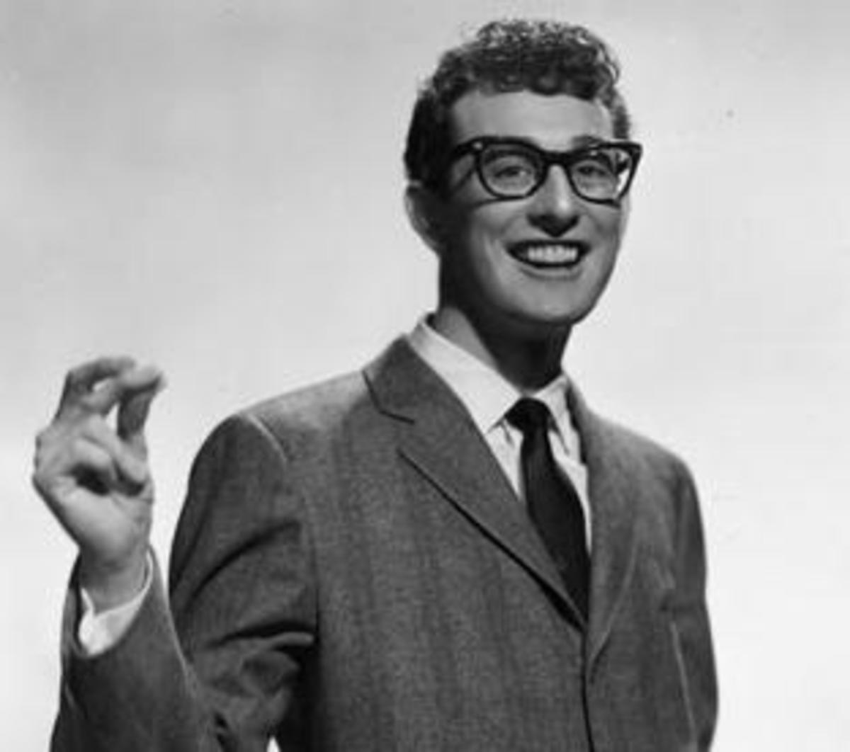 The tragic plane crash death of Buddy Holly was the subject matter of Don McLean's 1971 hit "American Pie". 