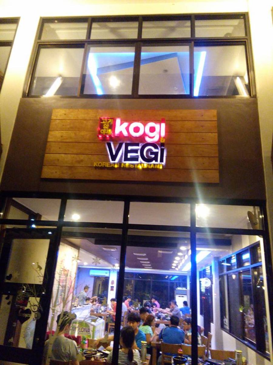 review-kogi-and-vegi-korean-restaurant-smallville-riverside-boardwalk-park-iloilo-city-philippines