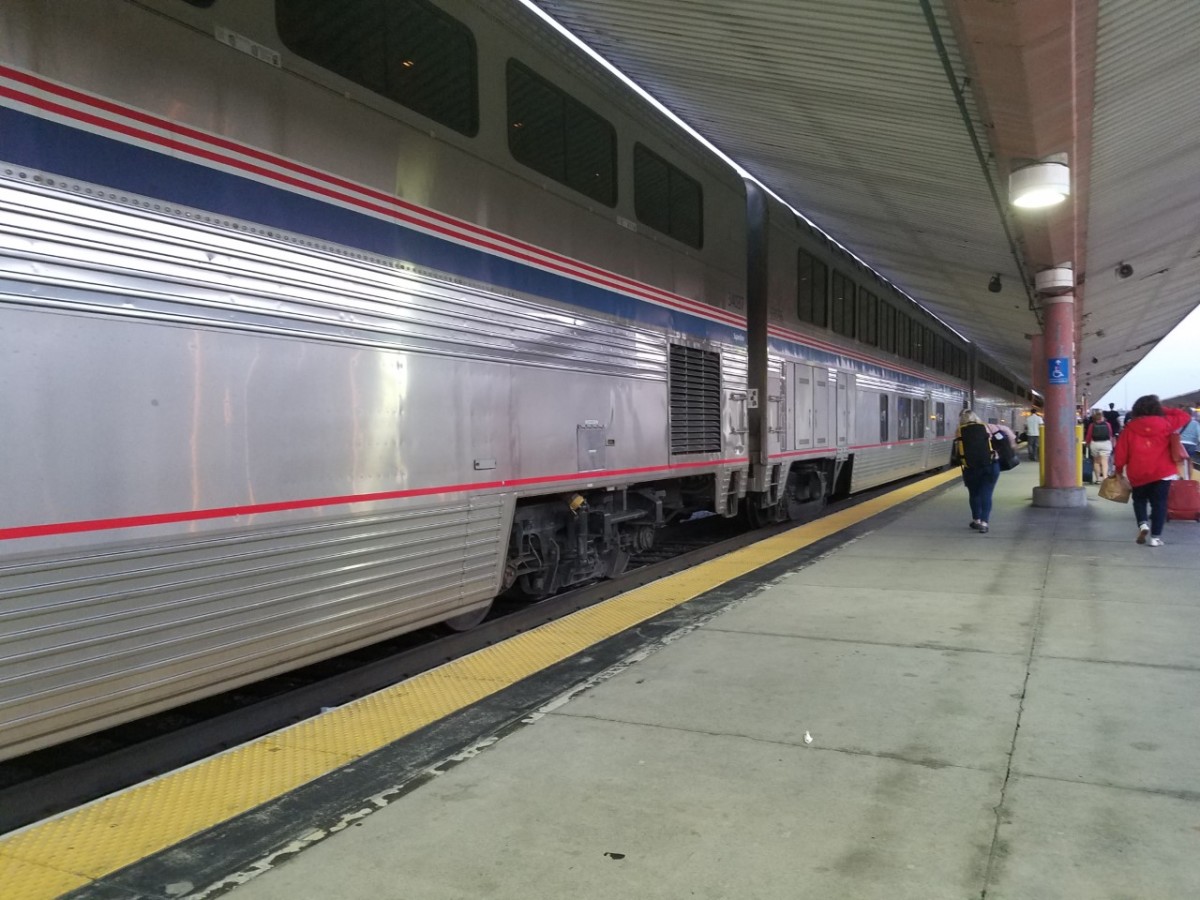 Tips for Travel on the Coast Starlight Train from Los Angeles to Seattle