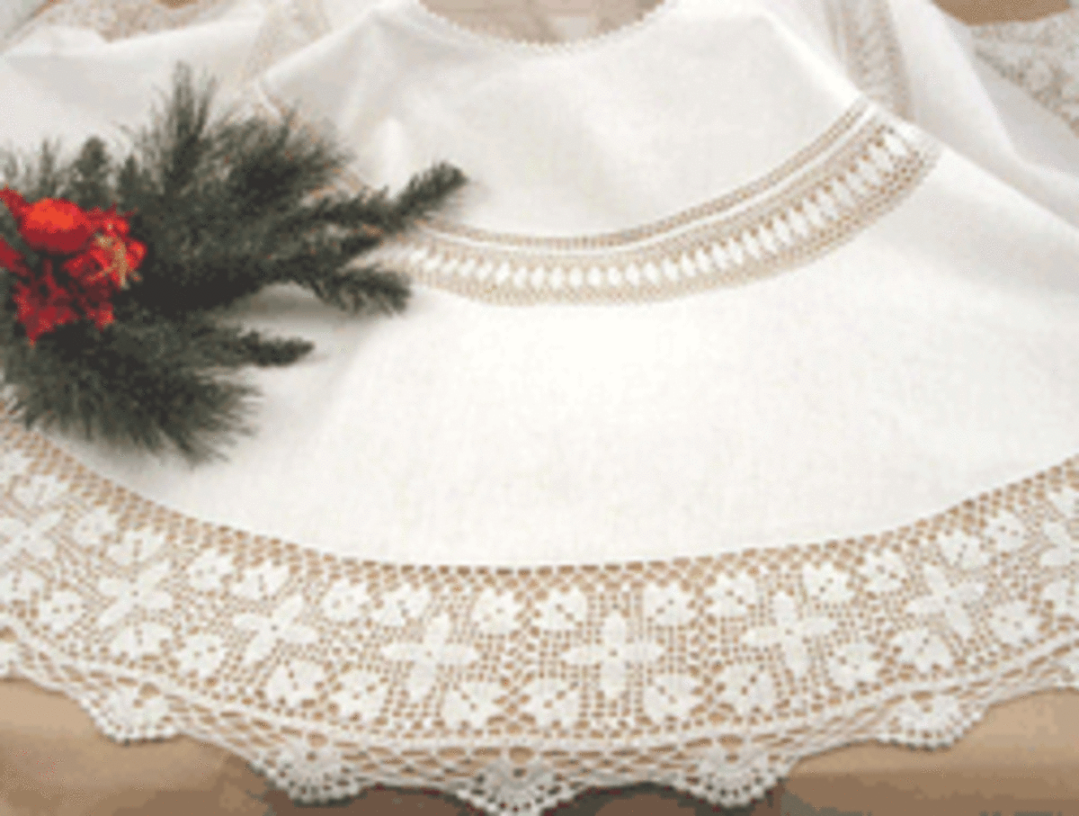 White Christmas Tree Skirts