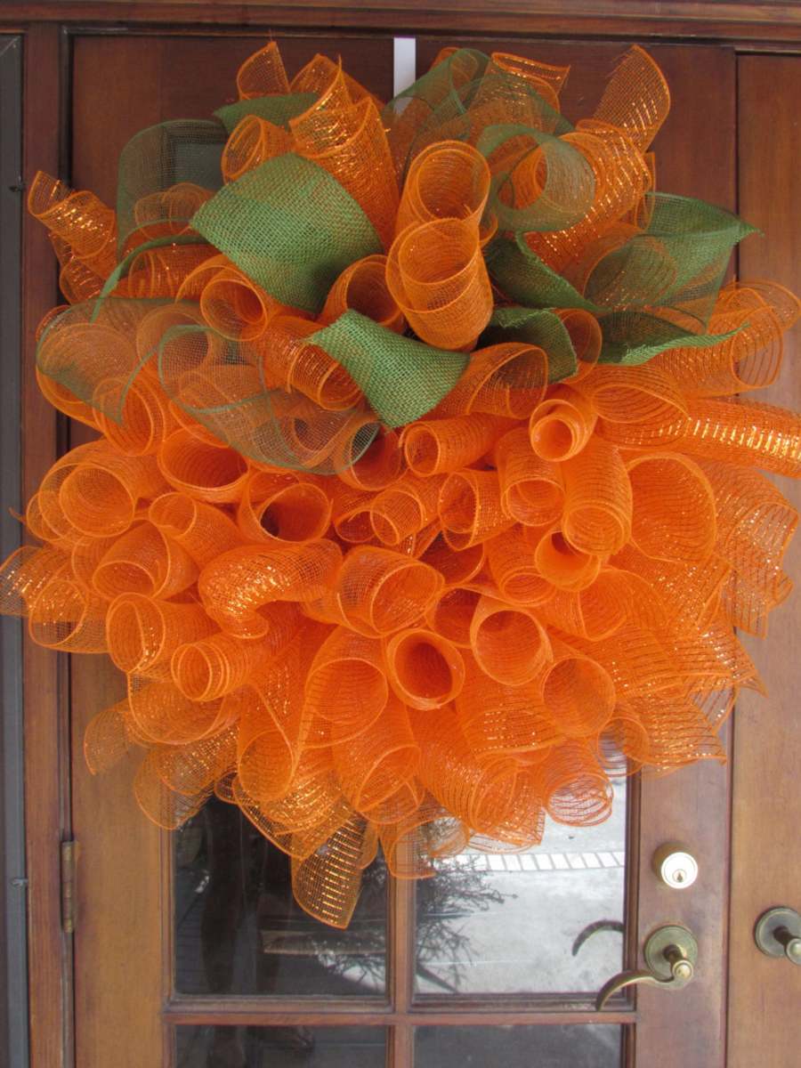 Halloween Spiral Wreath with Deco Mesh