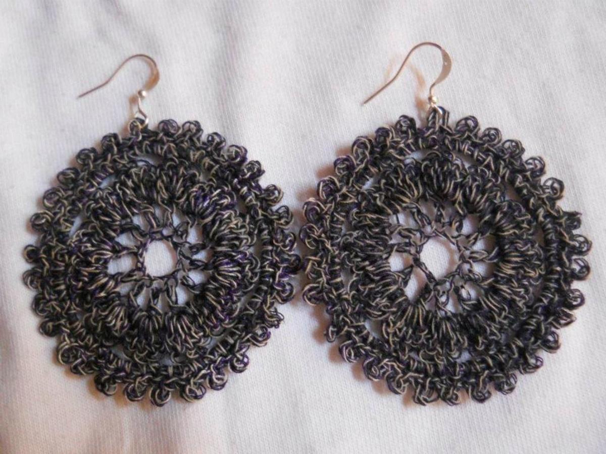 circle-crochet-earrings-2