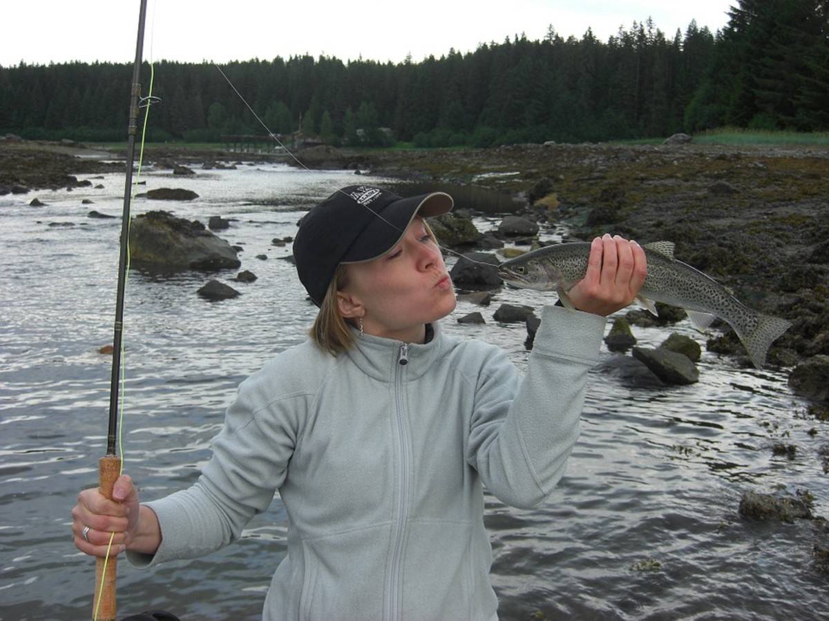 Do girls know how to compete in a fishing tournament.? You bet.