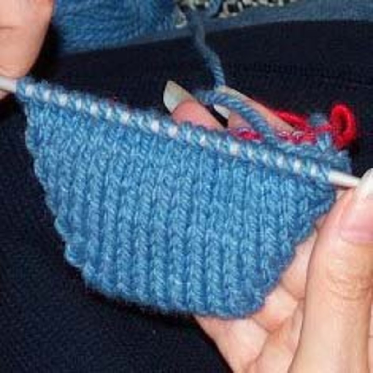 knitting-socks-and-free-patterns